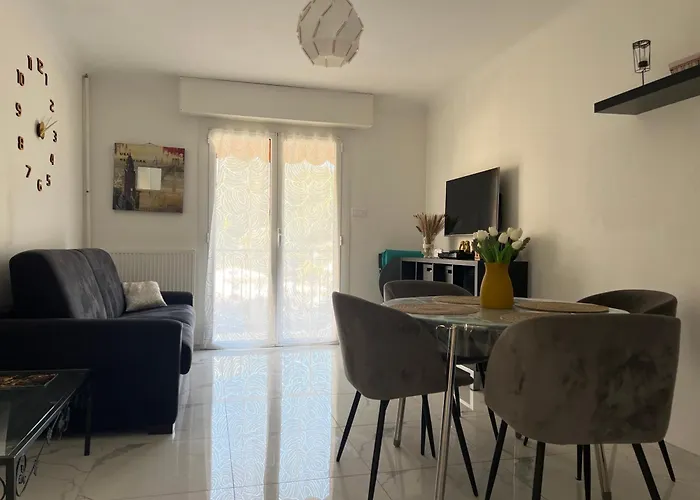 La Chataigneraie Apartment *